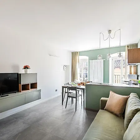 Il Gabbiano Apartment *